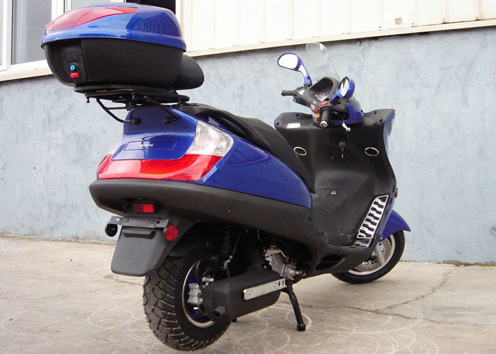 Motorino adulto blu del gas di due fari, motorino di motore 150cc con un cuoio reale di 2 sedili