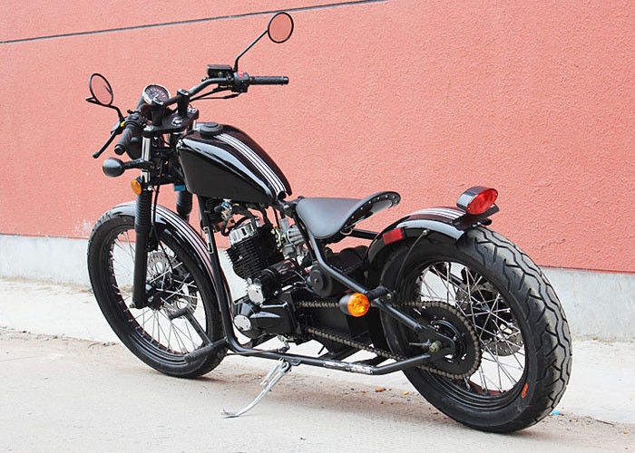 Motociclo astuto di stile del Bobber di forma, un motociclo di 250 Bobber con i corredi di strumento gratuito