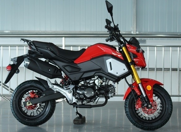 Motocicletta edizione speciale con cambio manuale, avvio elettrico, doppi fari, ruote grandi da 12 pollici
