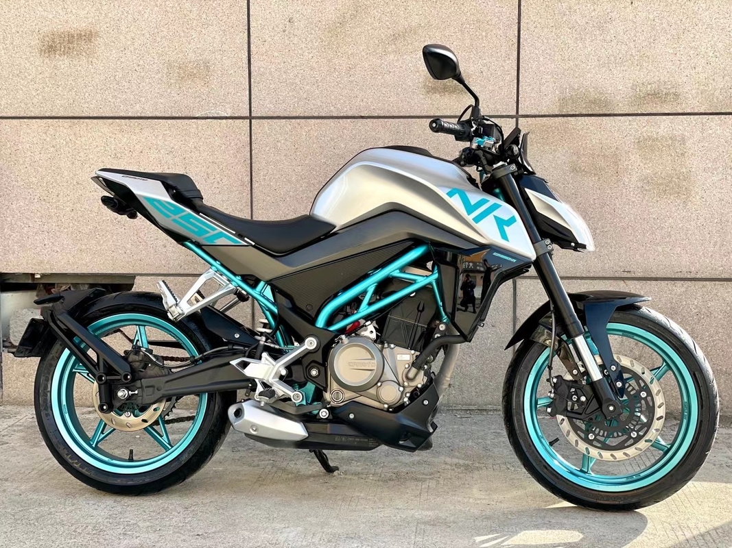 i motocicli ad alta potenza 150cc con aria hanno raffreddato 4 il motore della valvola del colpo SOHC 2